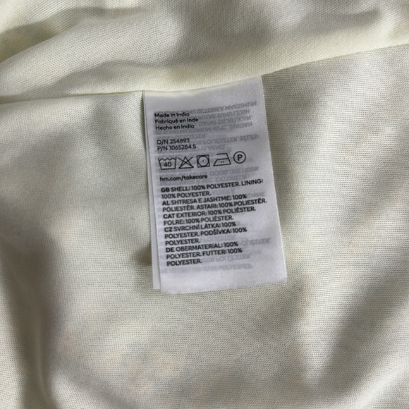 yellow floral dress, hardly worn - Picture 4 of 4